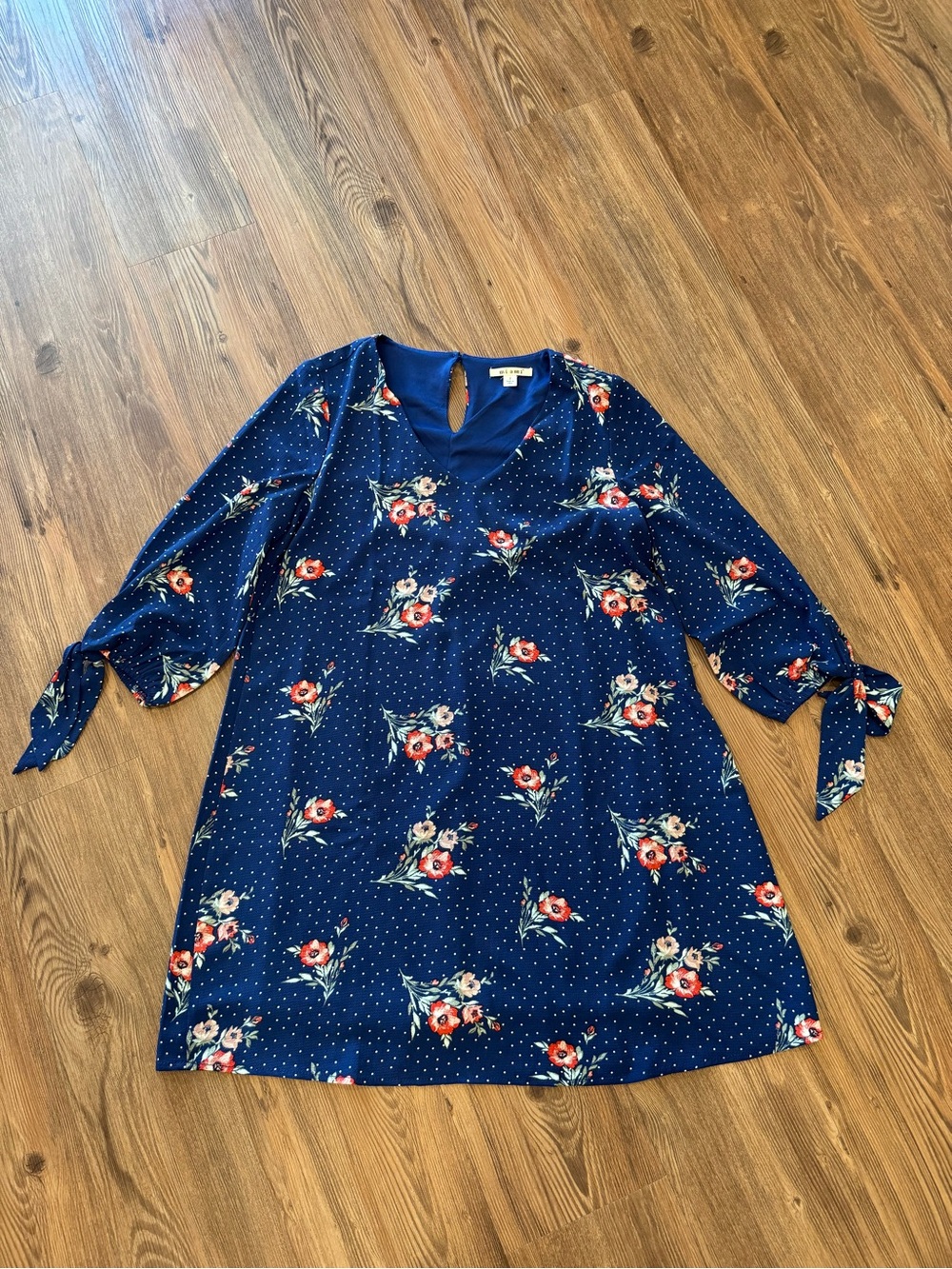 Francesca’s Floral Dress Blue Floral Size S